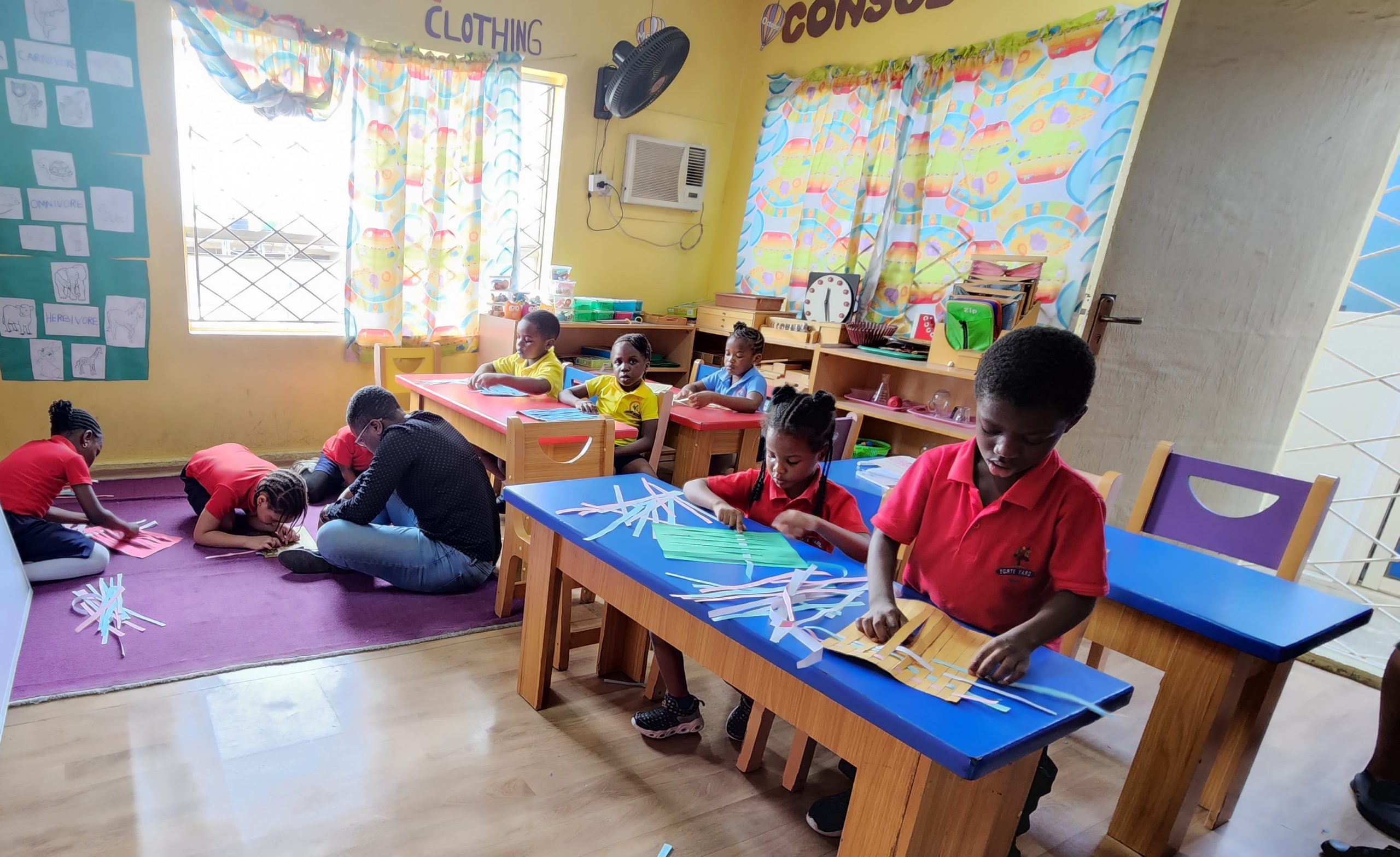 Forte Yard Montessori School – Elementary Activities